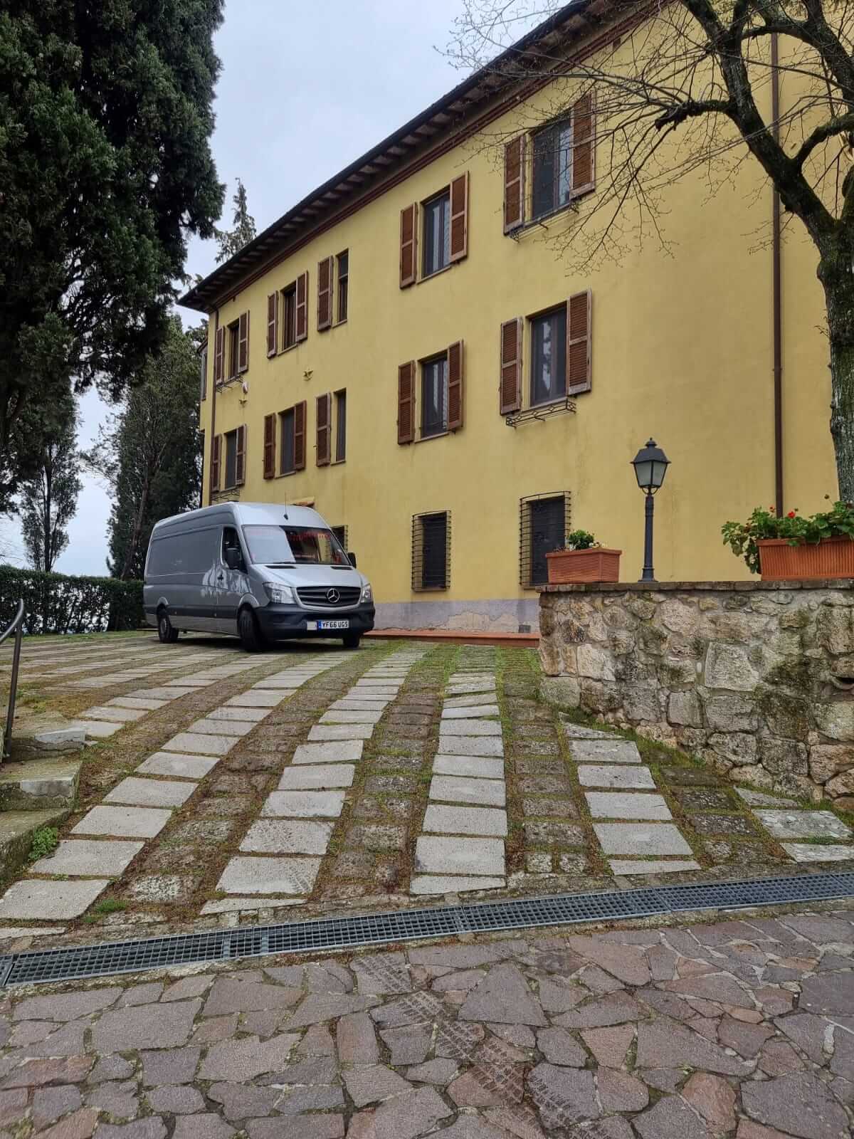 Full Load to Tuscany