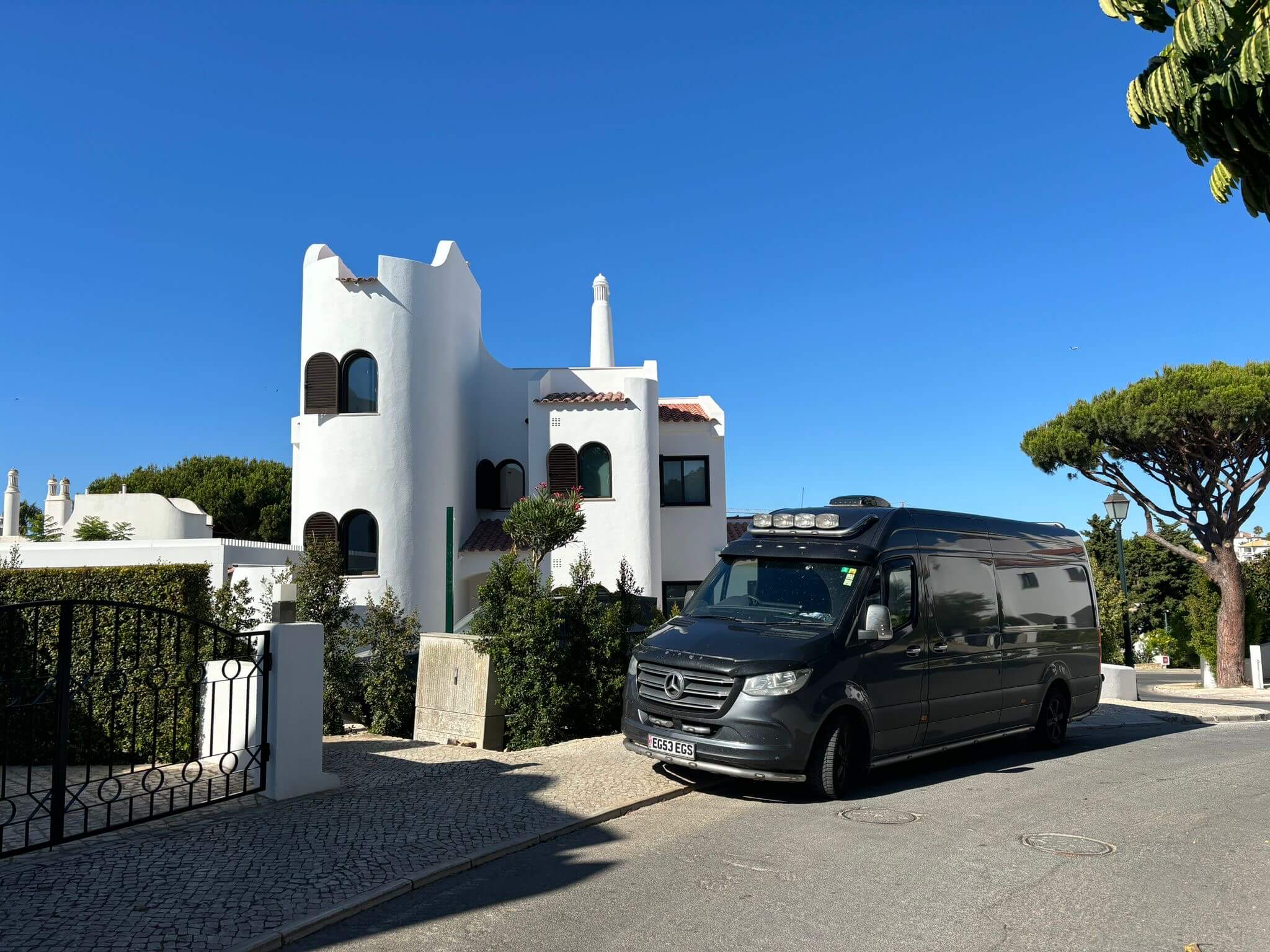 Van load from UK to Portugal